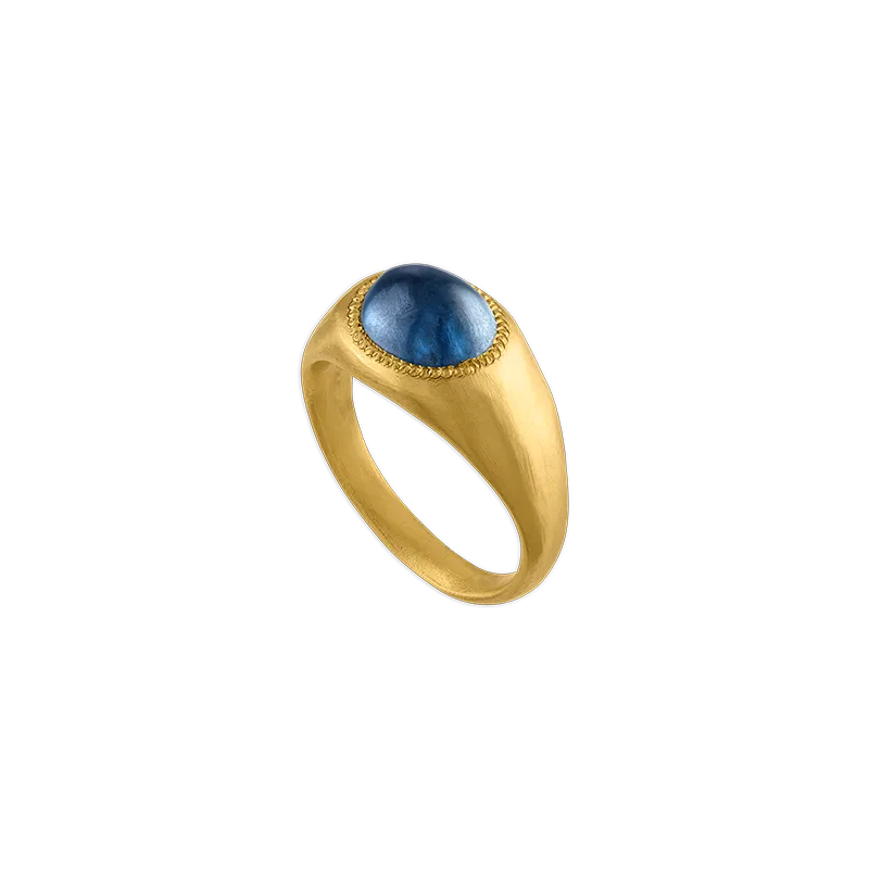 Blue Sapphire Roz Ring