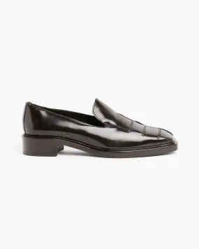 Guera Polished Loafer