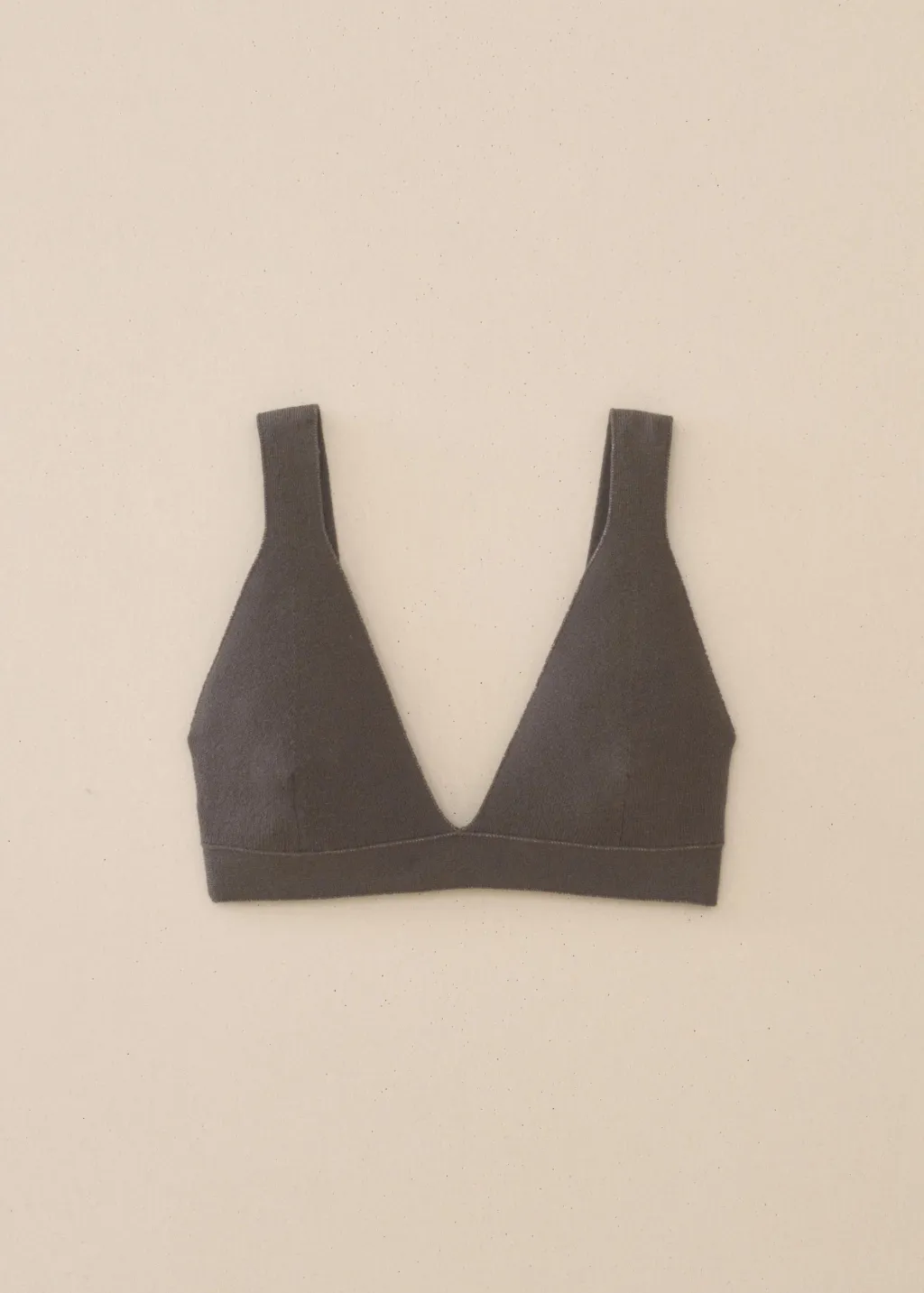 Lauren Manoogian Rib Triangle Bralette in Coal