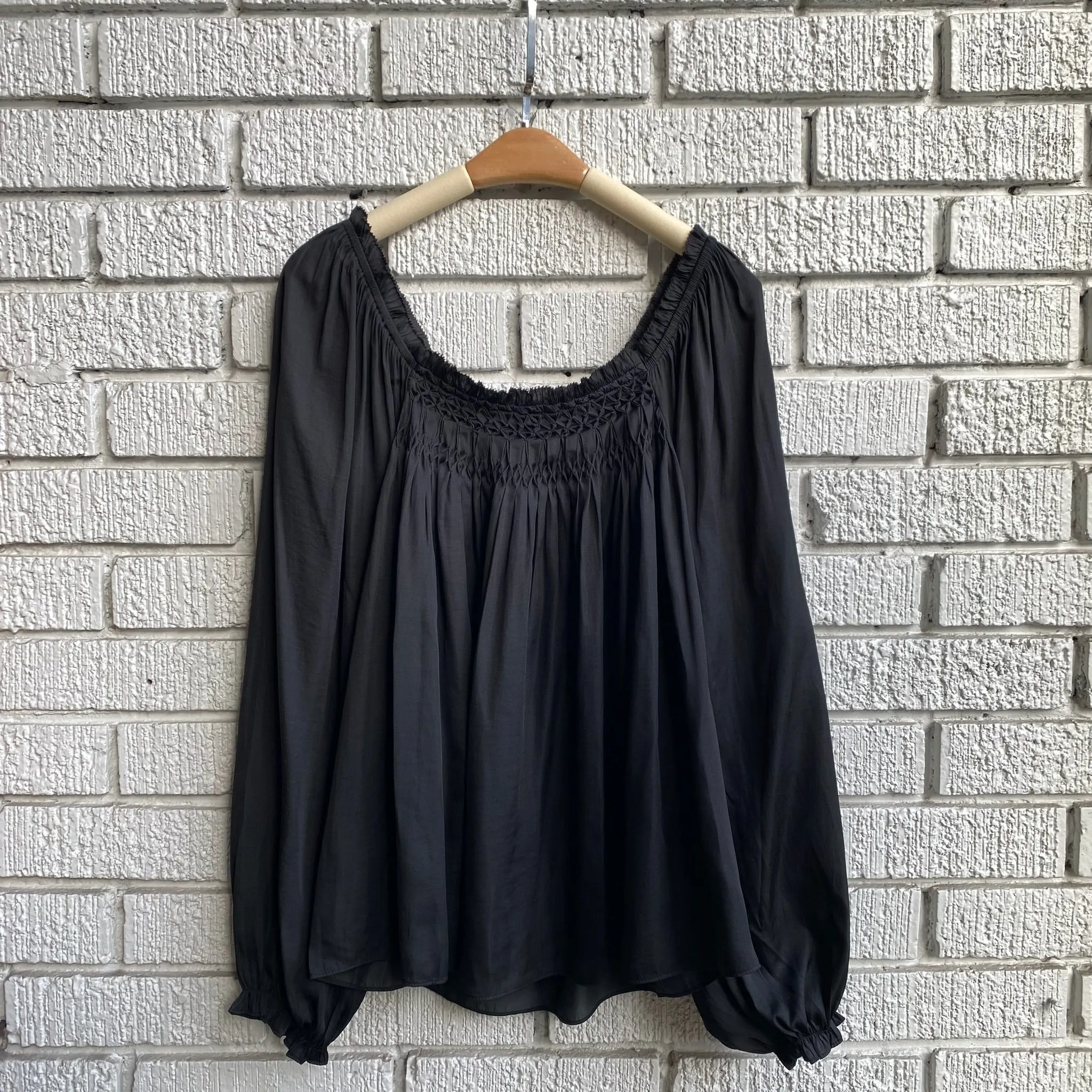 SOLANGE Flowy Top