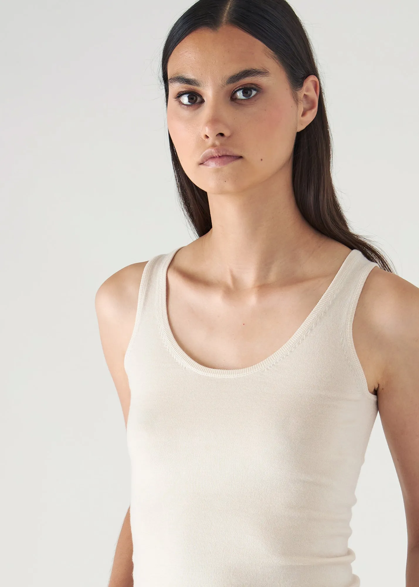 SUPERFINE MERINO LYOCELL  SCOOP NECK TANK