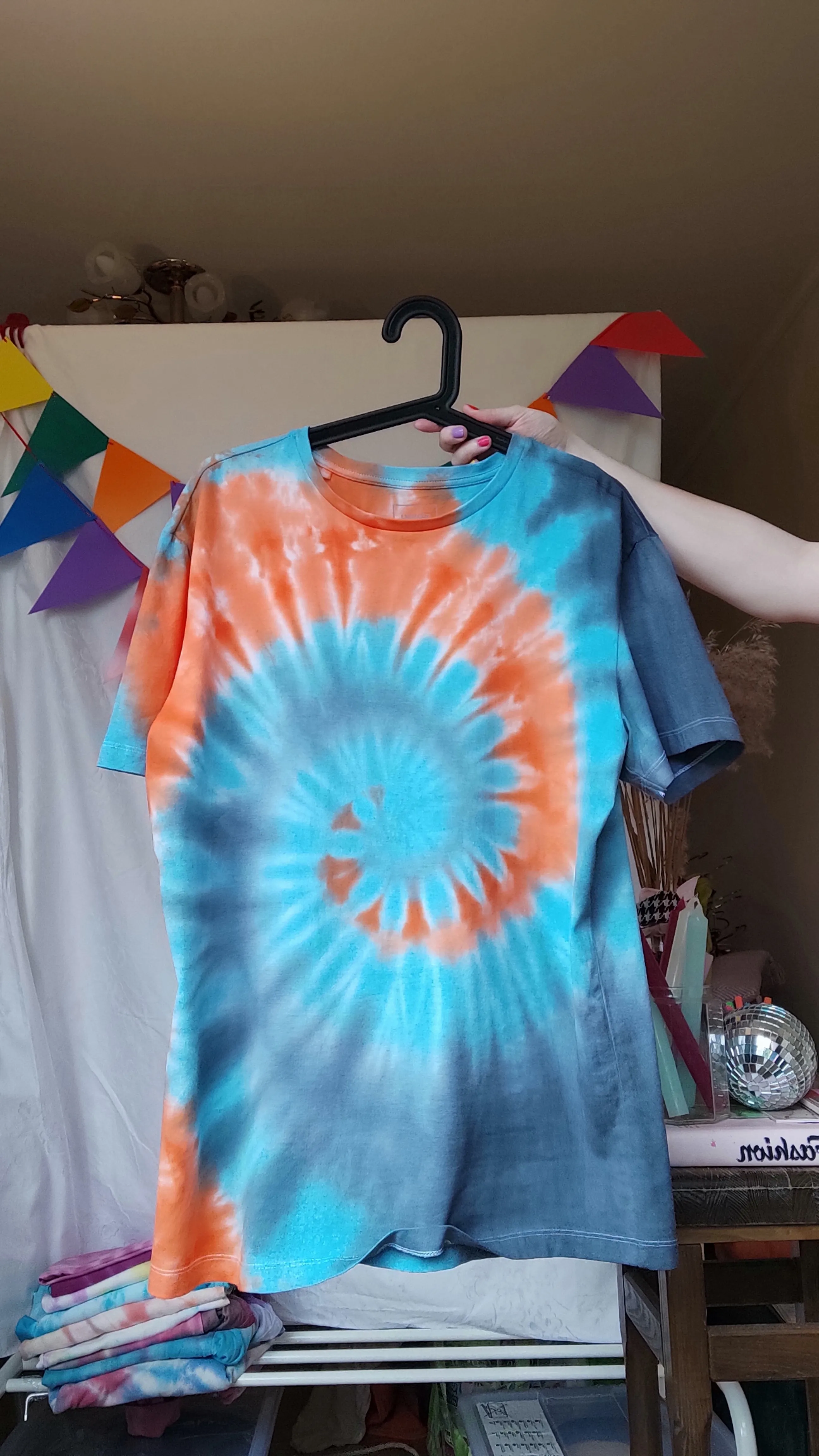 TIE-DYE T-SHIRT ARIES