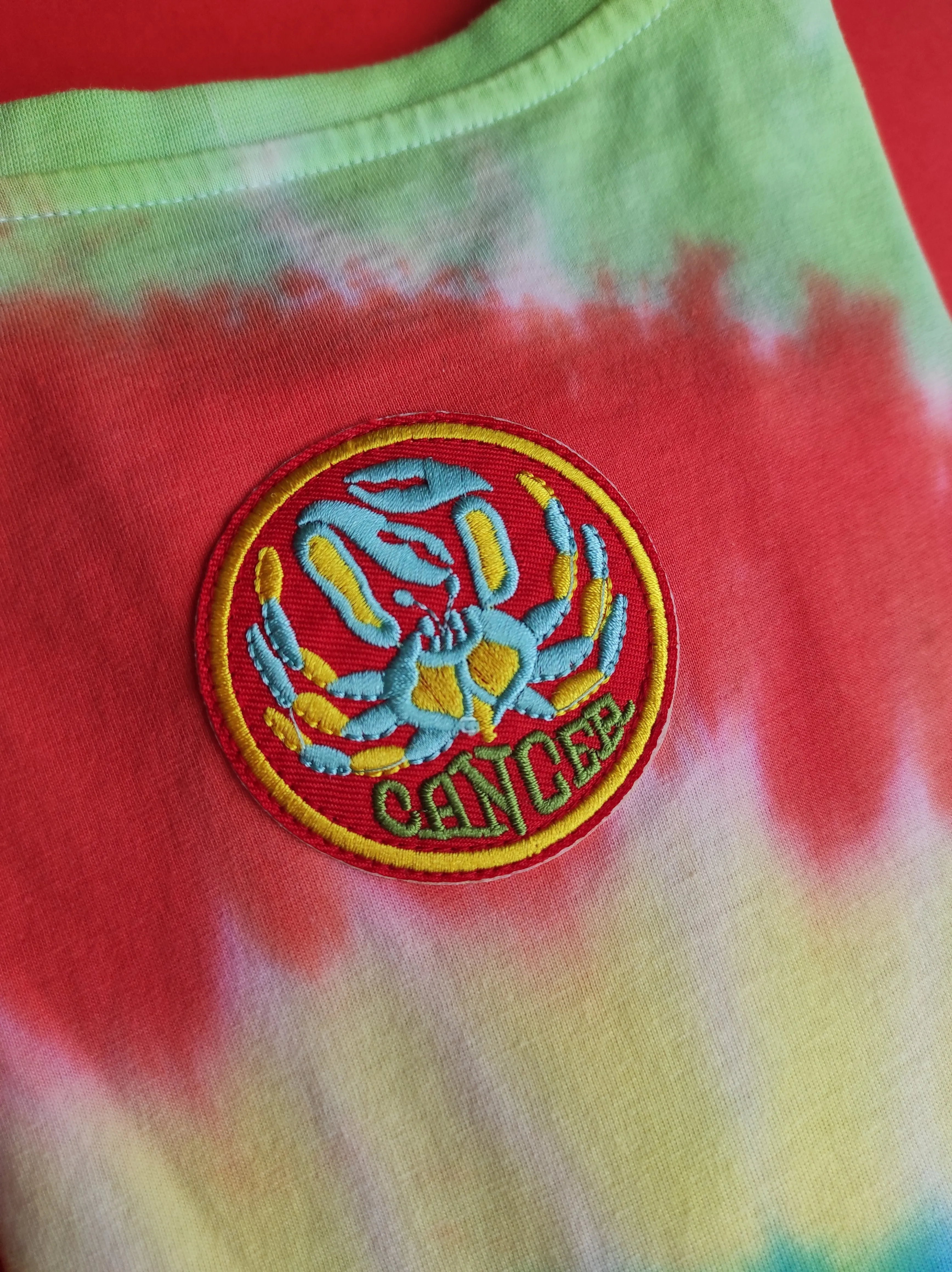 TIE-DYE T-SHIRT CANCER